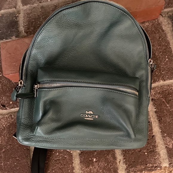 COACH Court Backpack In Signature Canvas (IM/Everglade) main image 6